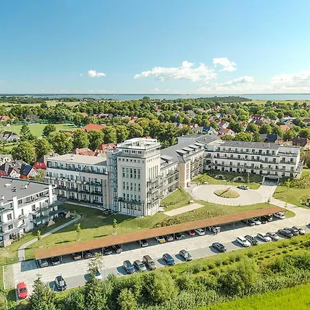 Seebadrast - 5-sterne Mit Historischem Charme Und Modernem Komfort Apartment