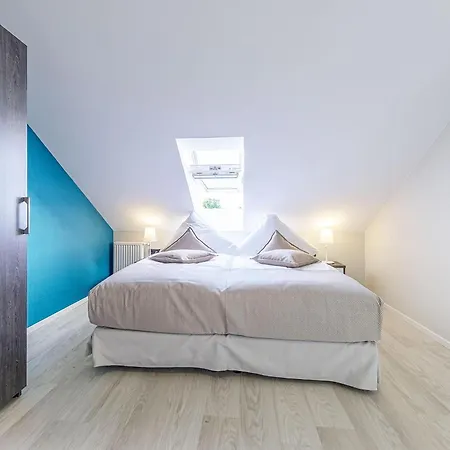 Seebadrast - 5-sterne Mit Historischem Charme Und Modernem Komfort شقة فاستروم