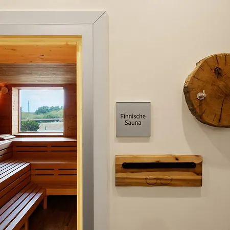 Seebadrast - 5-sterne Mit Historischem Charme Und Modernem Komfort *