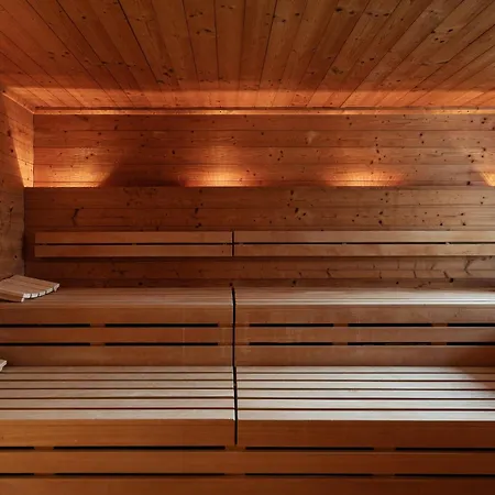 Seebadrast - 5-sterne Mit Historischem Charme Und Modernem Komfort *